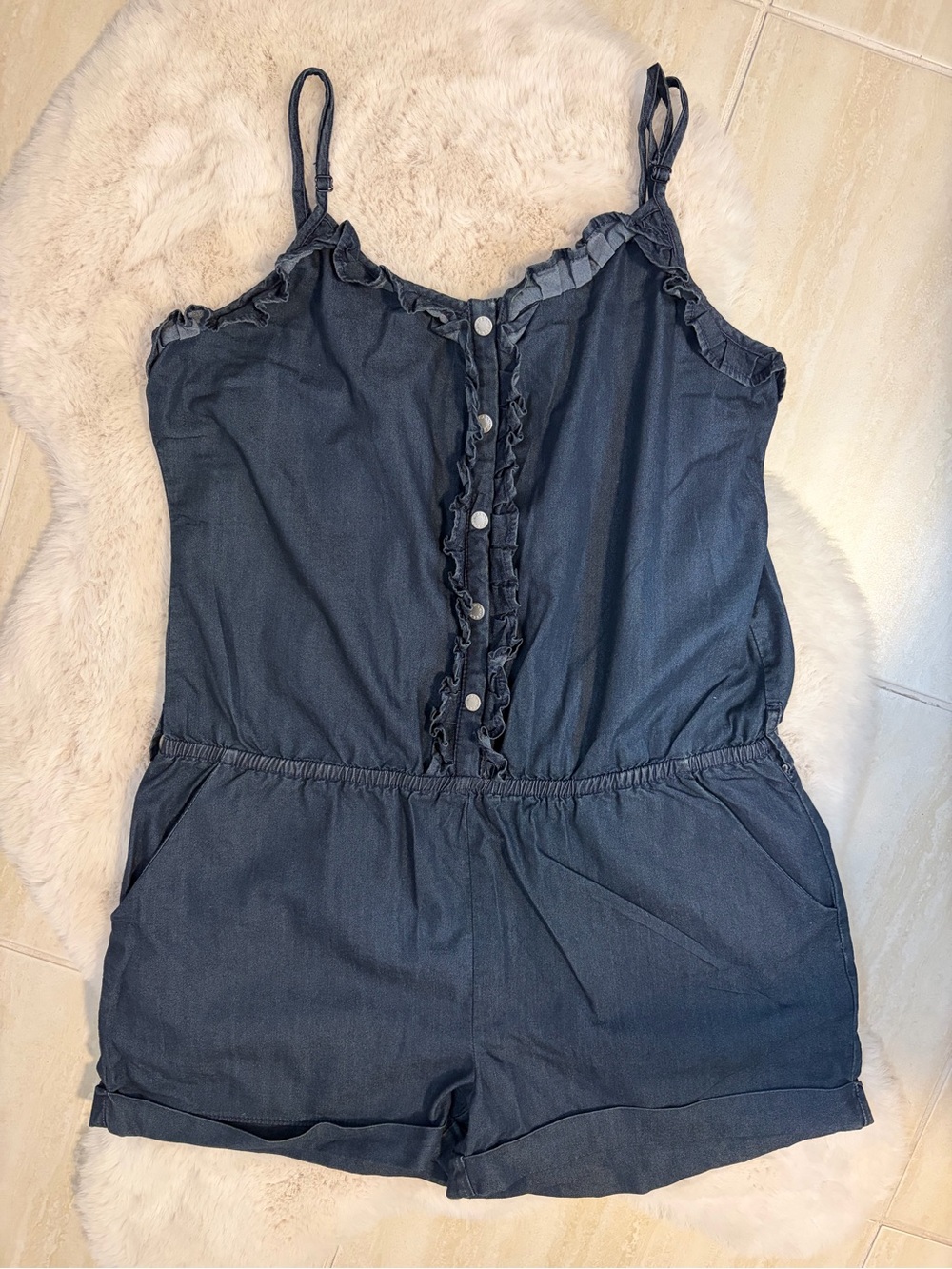 Guess Jeans-Like Button-Front Ruffle Romper - L
